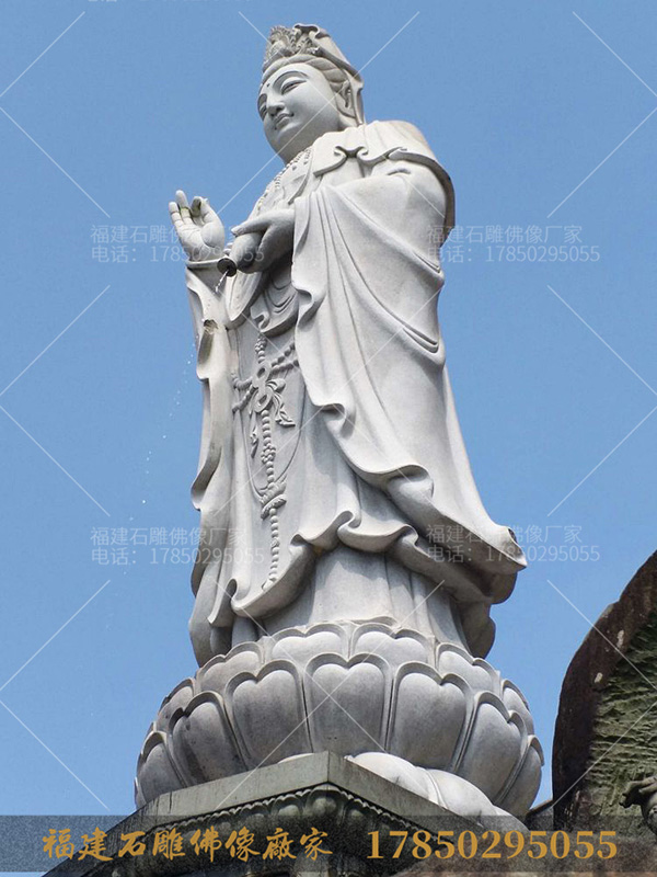 石雕观音像